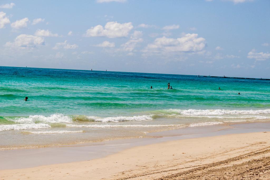 Ocean Walk Apartments Μαϊάμι Μπιτς Εξωτερικό φωτογραφία