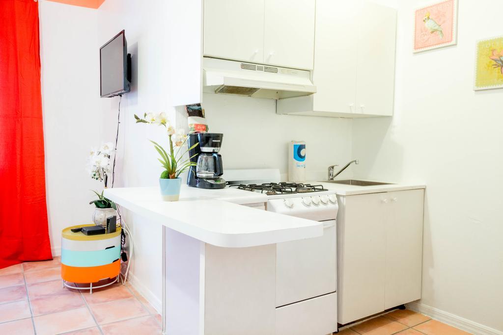 Ocean Walk Apartments Μαϊάμι Μπιτς Εξωτερικό φωτογραφία